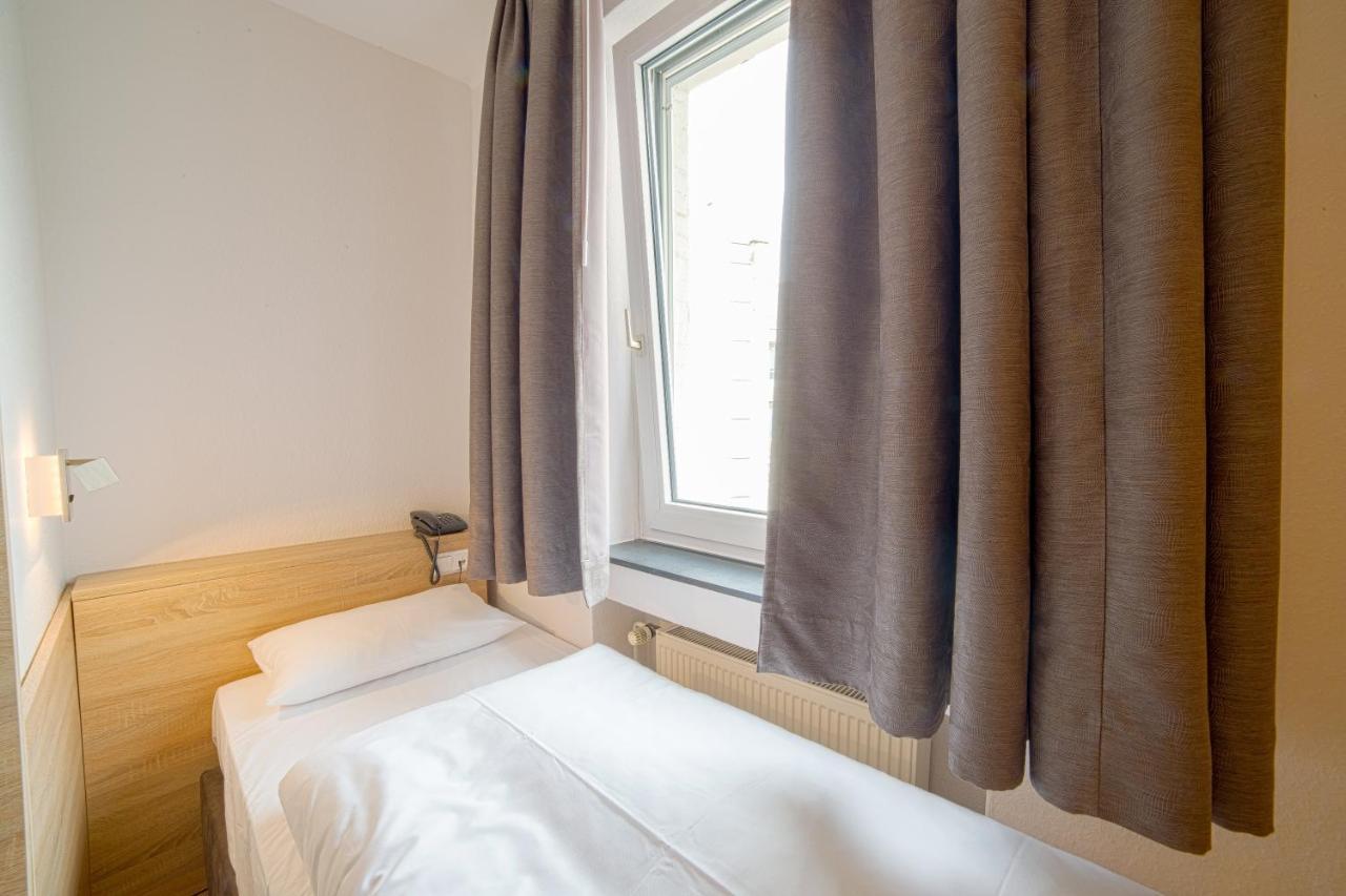City Hotel Hannover Bagian luar foto