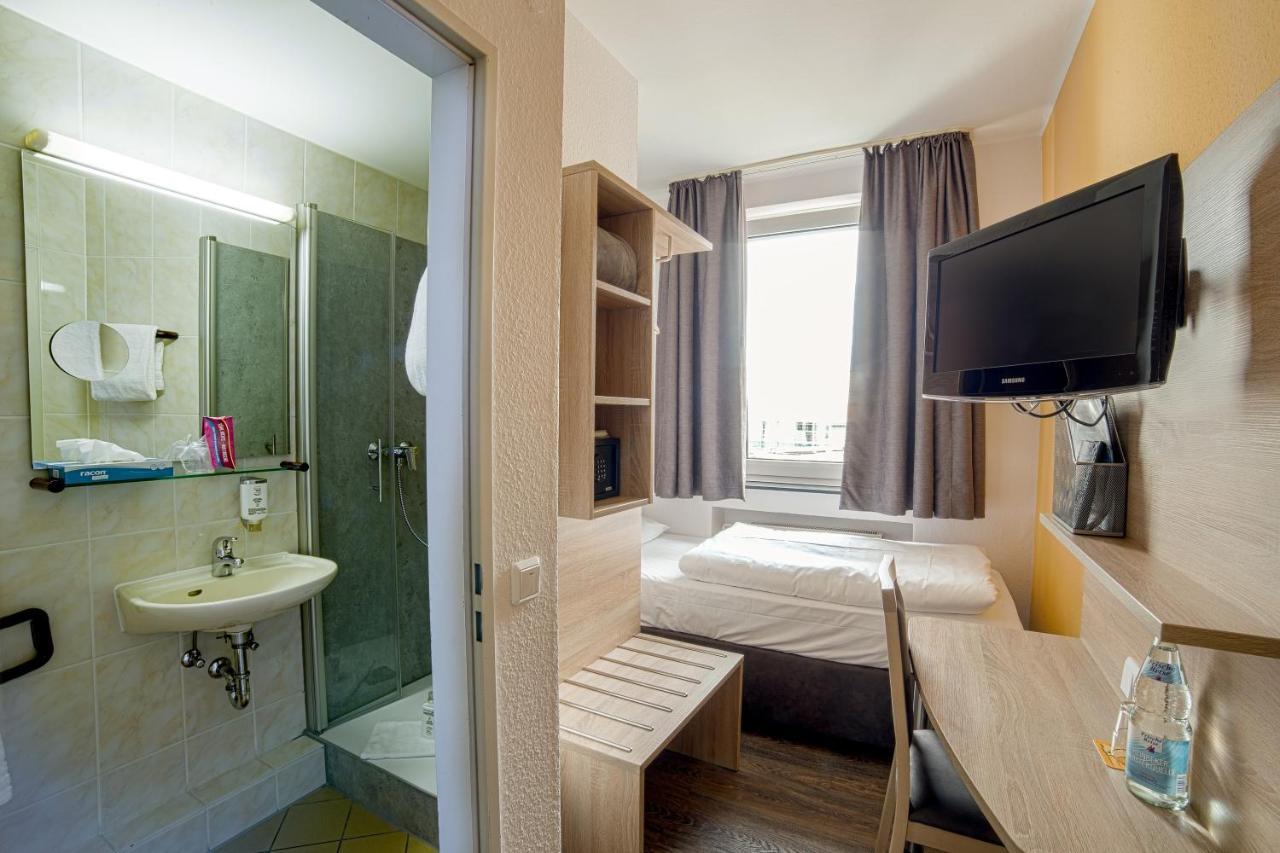 City Hotel Hannover Bagian luar foto